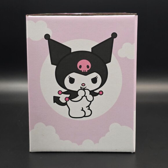 Hello Kitty Friends Mini Snow Globe - Kuromi - Picture 4 of 8